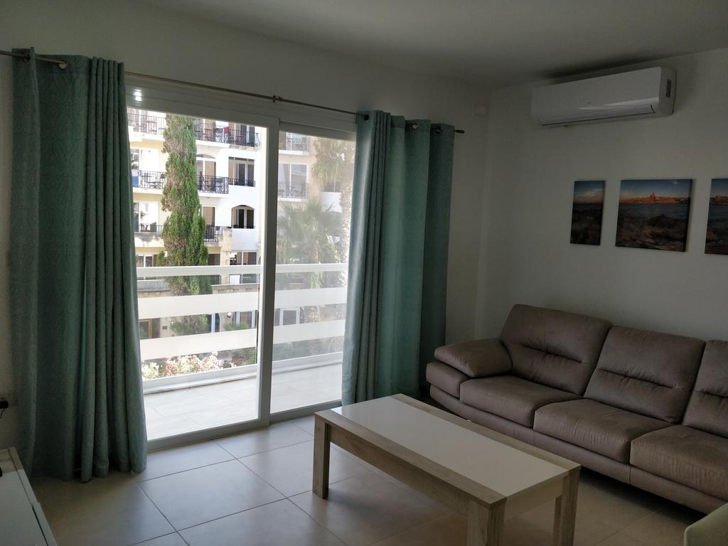 Appartement SunStone Court à San Pawl il-Baħar Extérieur photo