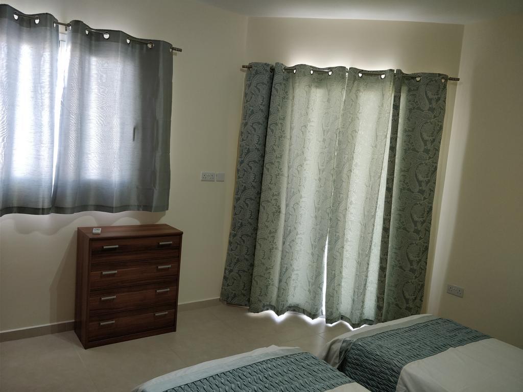 Appartement SunStone Court à San Pawl il-Baħar Extérieur photo
