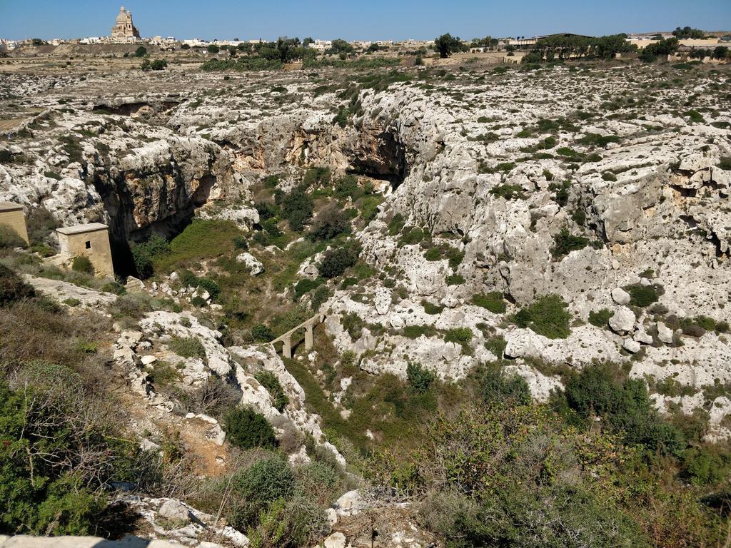Appartement SunStone Court à San Pawl il-Baħar Extérieur photo