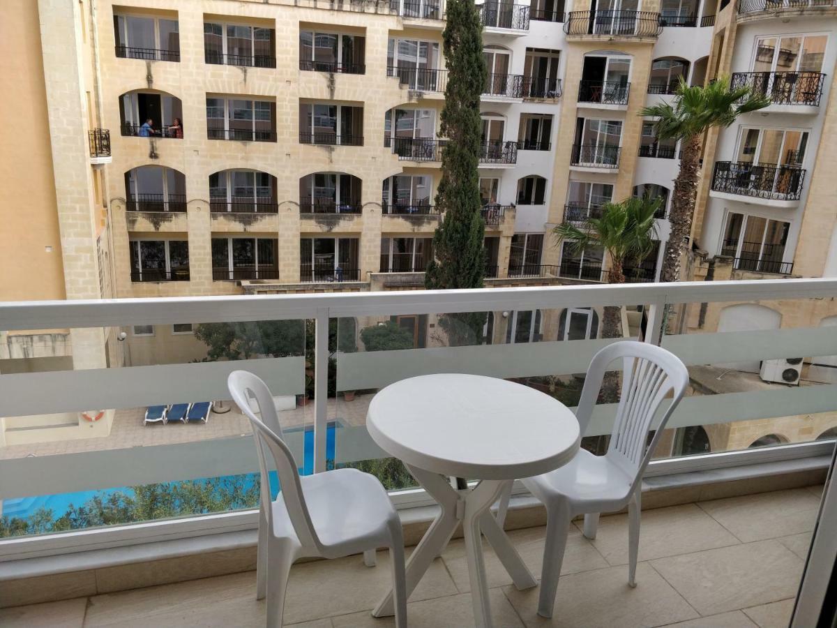Appartement SunStone Court à San Pawl il-Baħar Extérieur photo